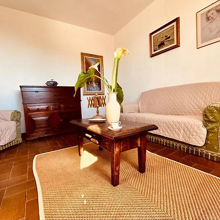Casa Marcella A Castagneto