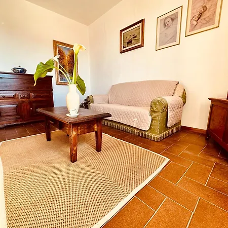 Casa Marcella A Castagneto Apartment