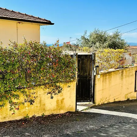 Casa Marcella A Castagneto